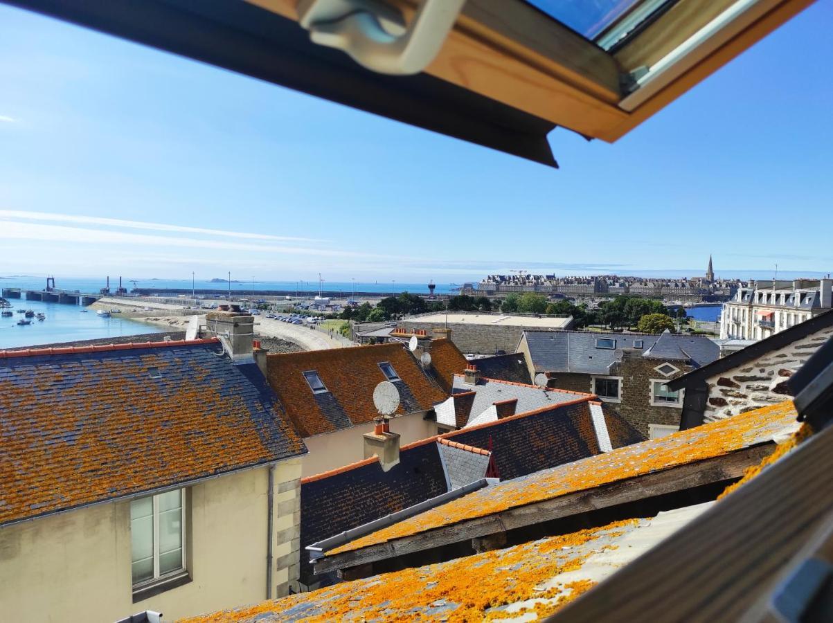 Appartement Saint Malo Vue Sur Mer Et Sur Intra Muros, Ferry, Plage Et Commerces A 50 M Exteriér fotografie